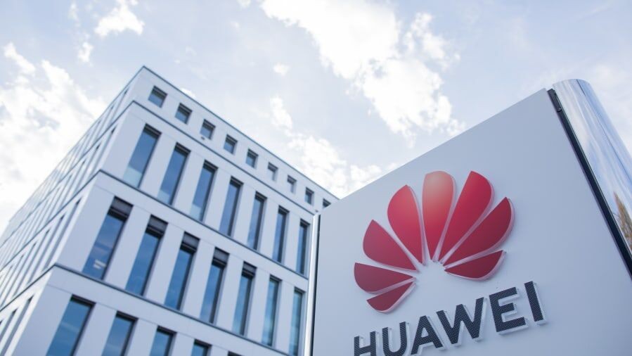 Huawei tìm cách lật ngược lệnh cấm của FCC