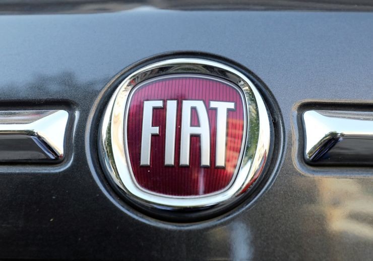 Fiat Chrysler rút lại đề xuất sát nhập với Renault S.A