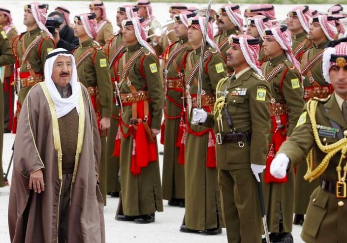 Nhà lãnh đạo nhà nước Kuwait nhập viện, hoãn cuộc họp với TT Donald Trump