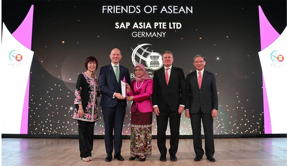 Tập đoàn SAP được trao giải “Người bạn của ASEAN”