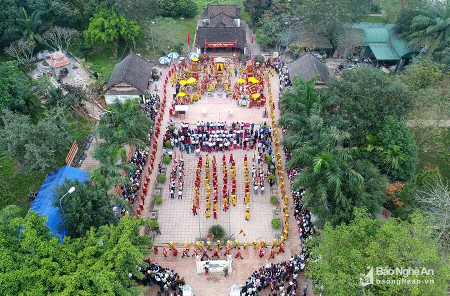 Lễ hội đền Quả Sơn tại Nghệ An được công nhận là Di sản văn hóa phi vật thể quốc gia