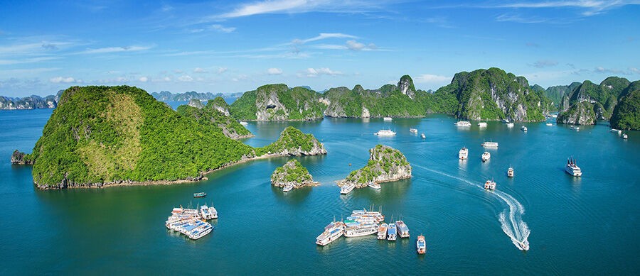 Việt Nam lọt top 10 quốc gia đáng sống và làm việc nhất thế giới