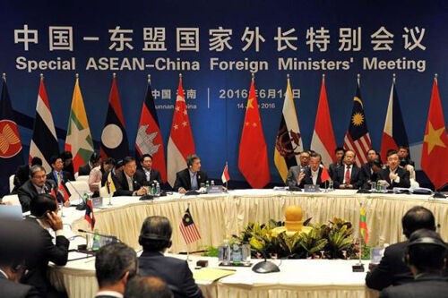 ASEAN làm gì sau phán quyết vụ kiện Biển Đông