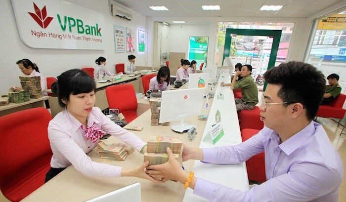 VPBank “bốc hơi” 15% lãi vì nợ xấu 3.500 tỷ đồng