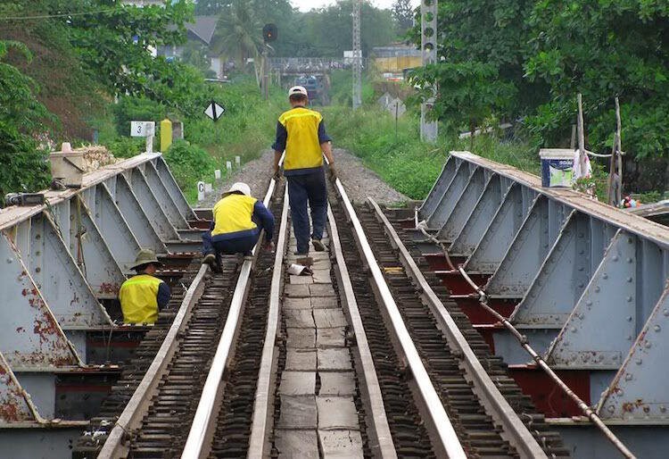 Thanh tra tại Tổng công ty Đường sắt Việt Nam: “Băm nát” dự án để chỉ định thầu