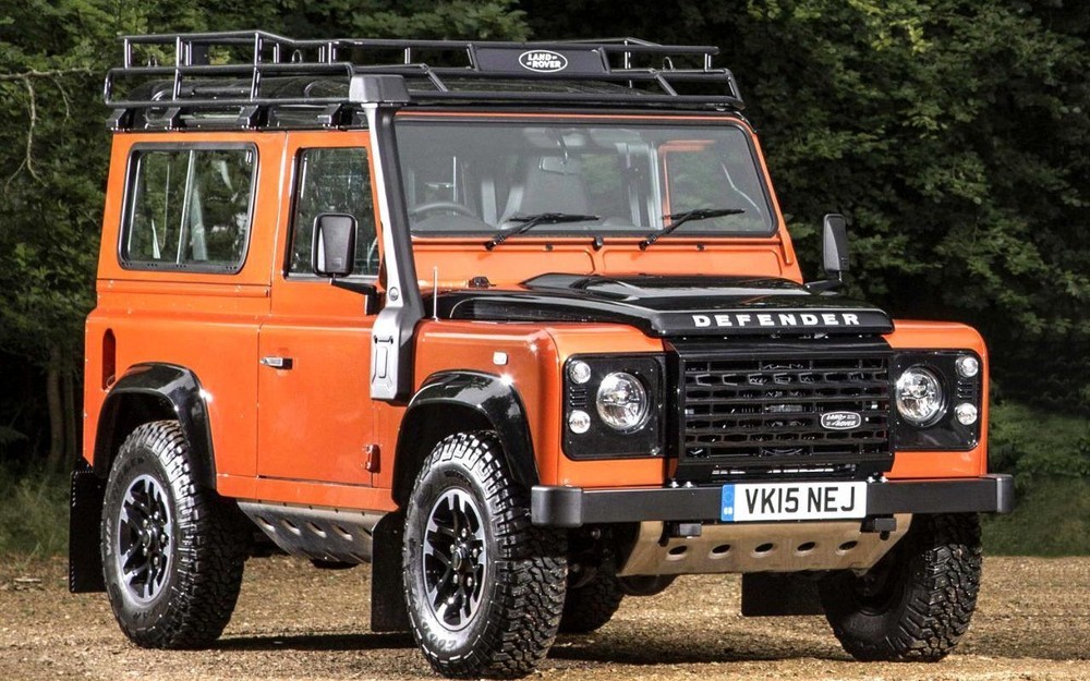 Land Rover bác bỏ tin đồn bị tỉ phú Anh ‘mua chuộc’