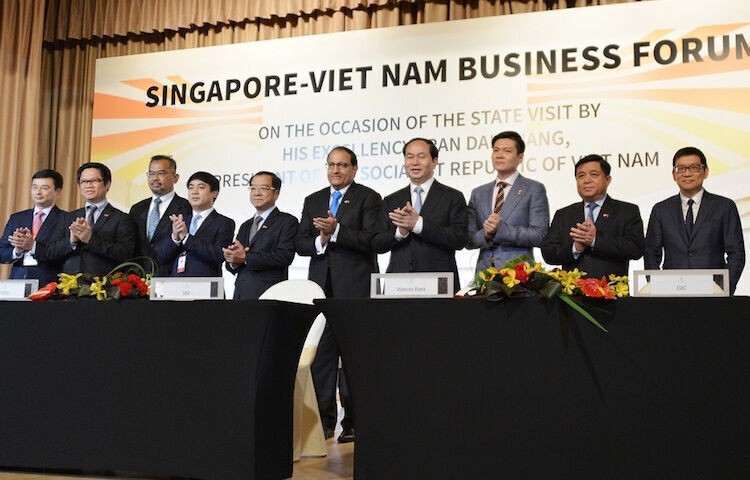 Nước nổi - thuyền nổi vụ quỹ Singapore mua cổ phần Vietcombank