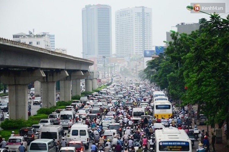 Hà Nội muốn cấm xe máy ngoại tỉnh, thu phí ô tô