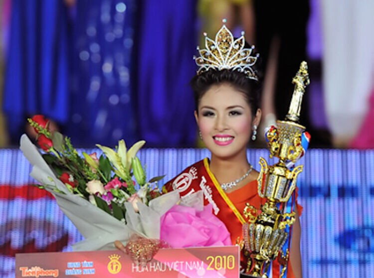 Bí quyết vàng để đăng quang Hoa hậu Việt Nam