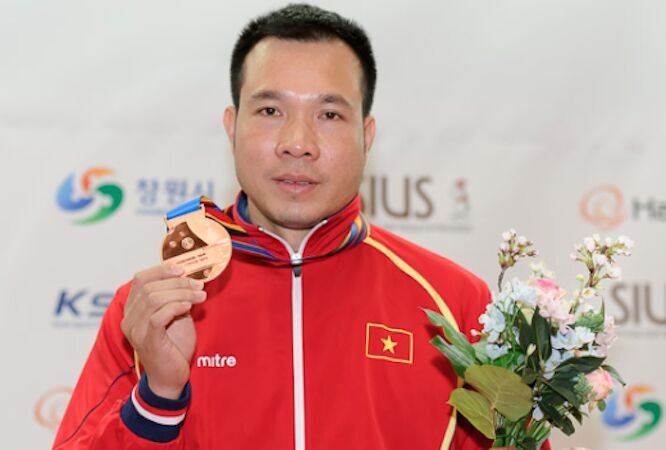 Huy chương vàng Olympic, Hoàng Xuân Vinh nhận hơn 3 tỷ đồng tiền thưởng