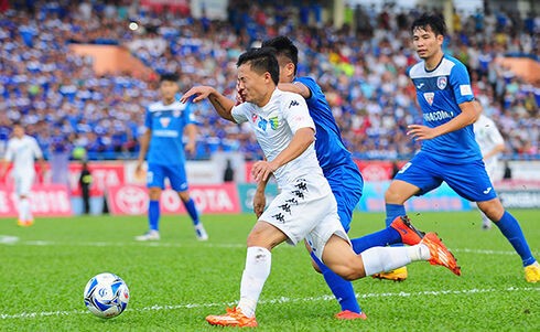 Đánh bại Quảng Ninh, Hà Nội T&T rộng cửa vô địch V-League