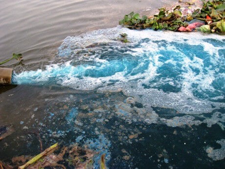 Nhà máy xử lý nước thải dệt nhuộm của Vinatex xả nước thải ra môi trường