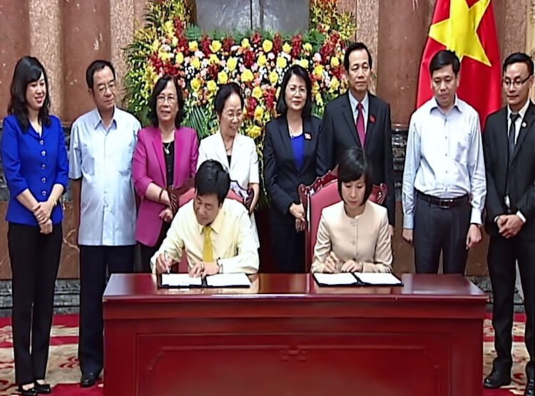 Generali Việt Nam tài trợ gần 500 triệu đồng cho Quỹ bảo trợ trẻ em Việt Nam