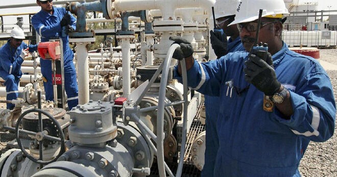 Các nước ngoài OPEC đồng ý giảm sản lượng 558.000 thùng dầu mỏ