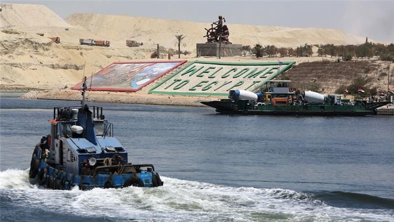 Kênh đào Suez giảm doanh thu do thương mại toàn cầu