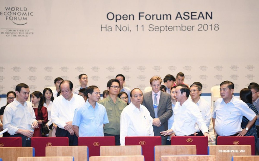“Hội nghị WEF ASEAN 2018 - Chung tay xây dựng cộng đồng ASEAN trong thời kỳ cách mạng công nghiệp 4.0”