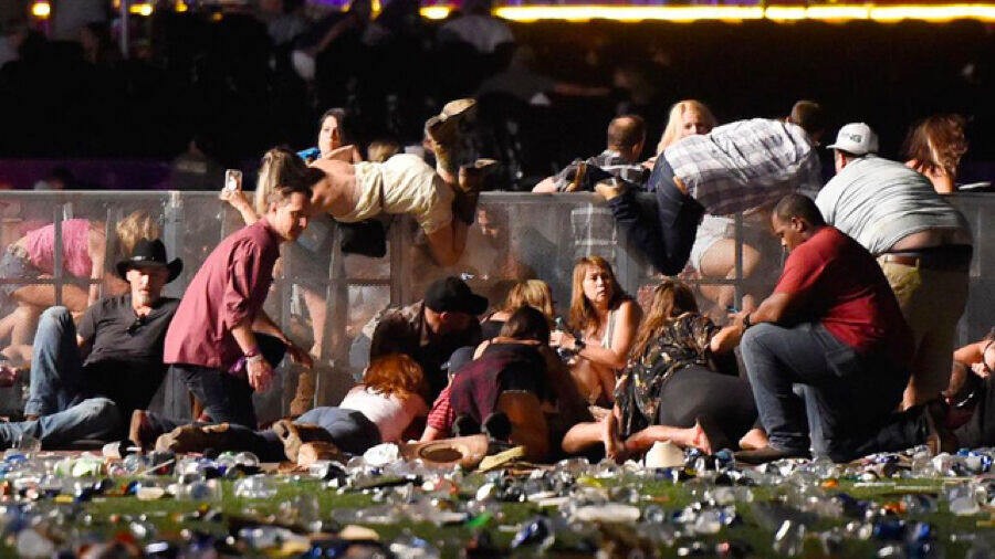 72 phút kinh hoàng trong vụ xả súng đẫm máu ở Las Vegas
