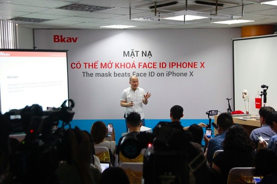 BKAV công bố chi tiết cách mở khóa Face ID của iPhone X bằng mặt nạ