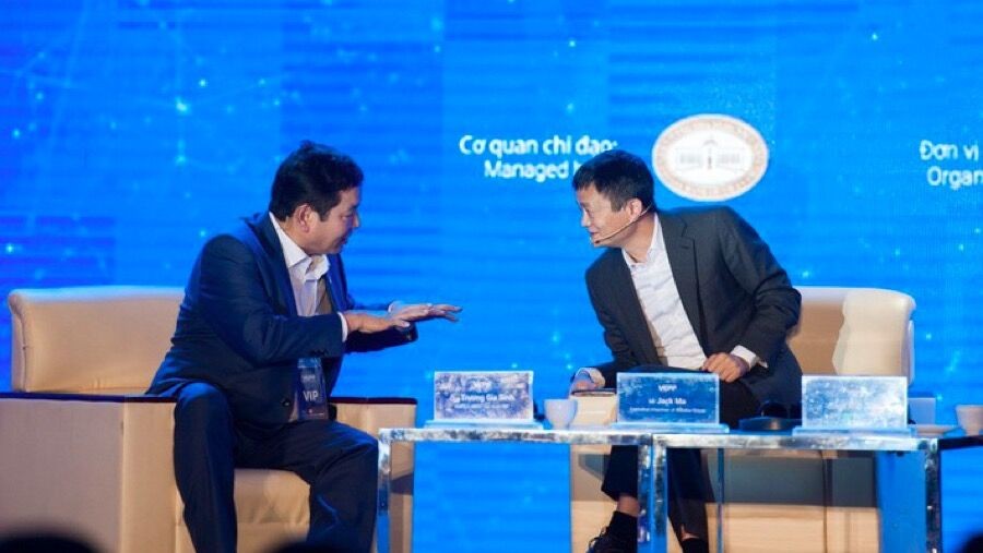 Chủ tịch FPT và những bài học quản trị công ty từ Jack Ma