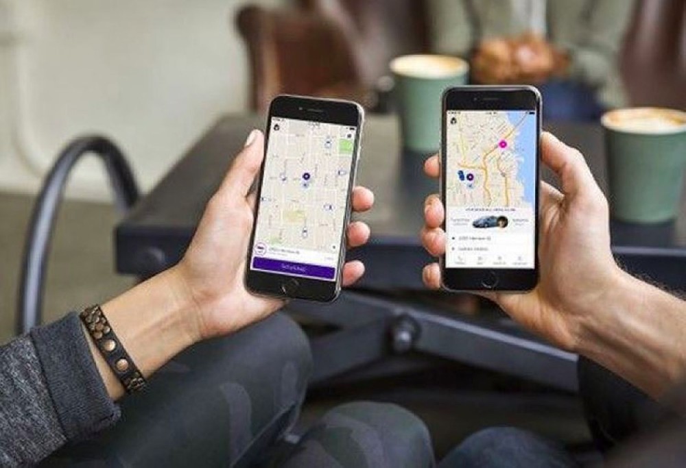 “Đại chiến” taxi: Sở GTVT Hà Nội sẽ siết "vòng kim cô" với Uber, Grab