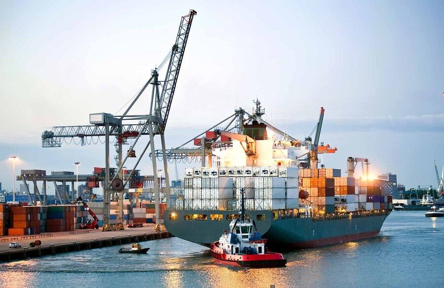 Doanh nghiệp vận tải biển “chìm đắm” trong khó khăn