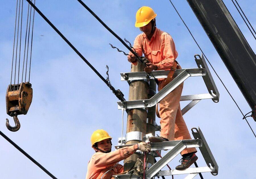 Phó Thủ tướng Vương Đình Huệ: Tăng giá điện cần điều chỉnh mức thấp nhất