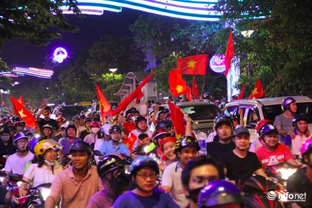 TP.HCM: Đêm không ngủ, mừng chiến thắng U23 Việt Nam