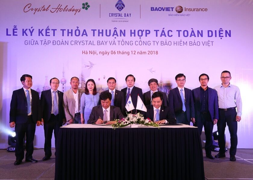 Tập đoàn Crystal ký kết hợp tác toàn diện với Tổng công ty bảo hiểm Bảo Việt