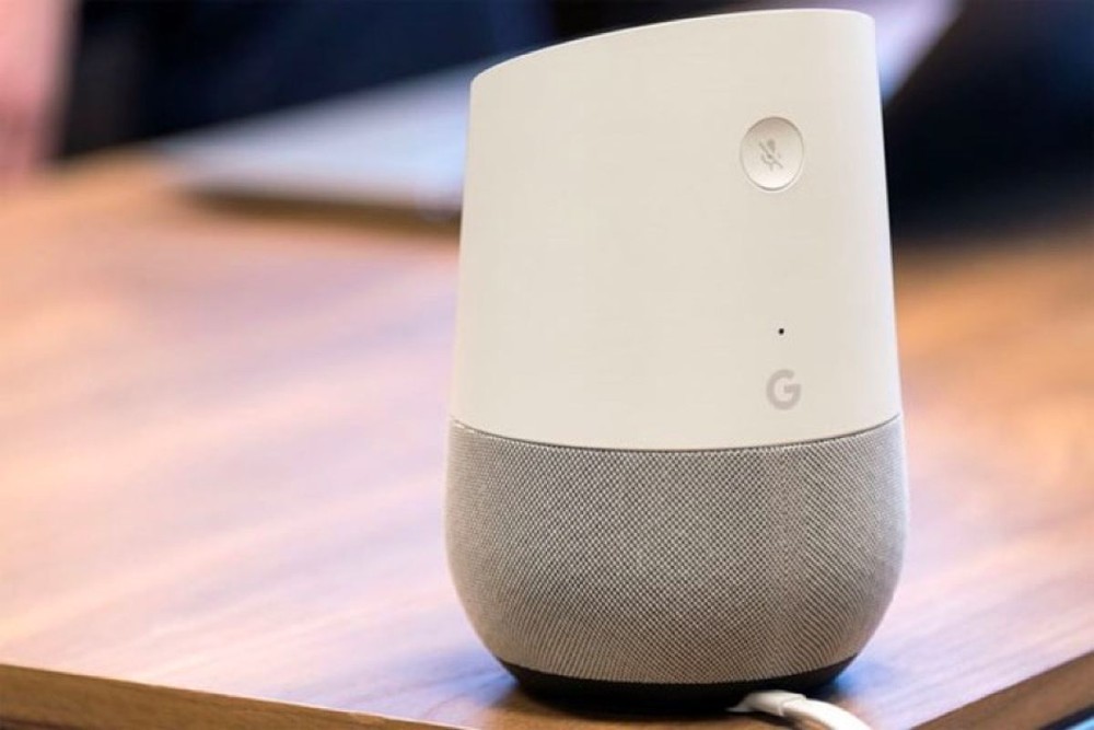Google Home vượt Amazon Echo trên thị trường loa thông minh