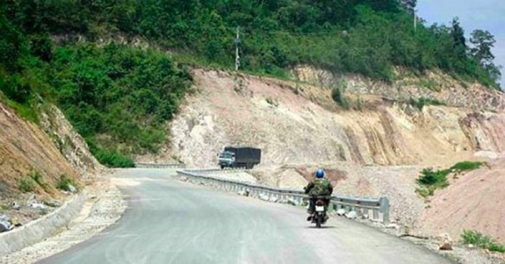 Trả lời chất vấn về giải ngân vốn nâng cấp tuyến đường bộ nối hai tỉnh Phú Yên và Gia Lai