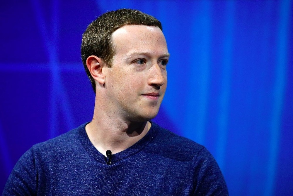 Mark Zuckerberg đang có nguy cơ rời khỏi ghế chủ tịch?