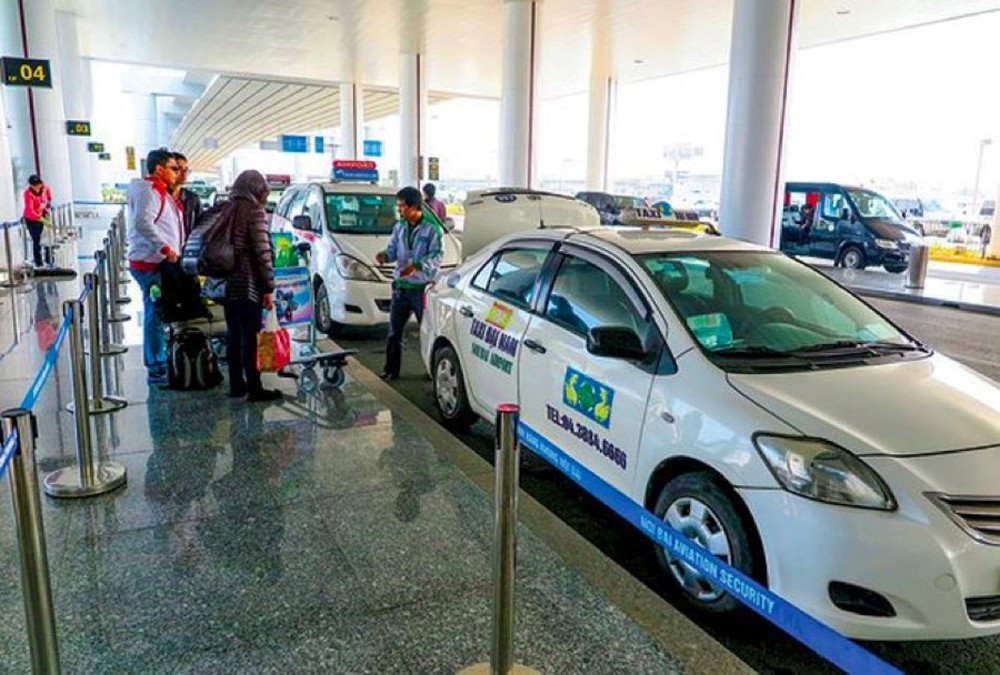 Taxi truyền thống lại cầu cứu Bộ GTVT