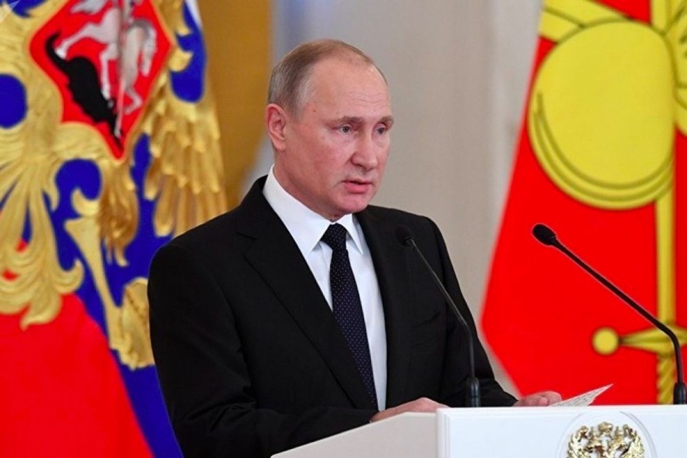 Tổng thống Nga Putin bất ngờ "trảm" 15 tướng lĩnh