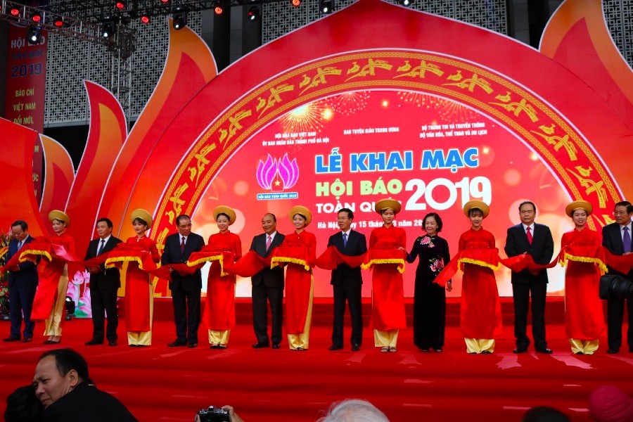 Thủ tướng Nguyễn Xuân Phúc khai mạc Hội Báo toàn quốc 2019