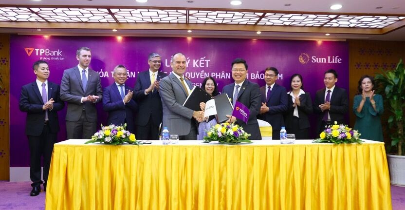 TPBank ký kết hợp đồng bảo hiểm độc quyền với Sun Life Việt Nam