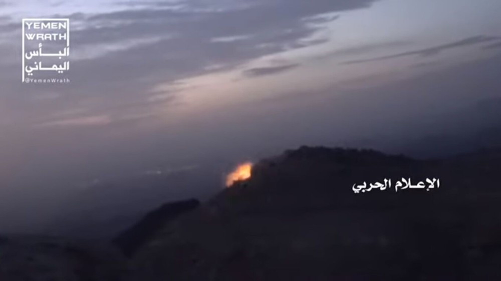 Houthi đánh cho Liên minh quân sự Ả rập Xê út thất điên bát đảo ở miền trung Yemen