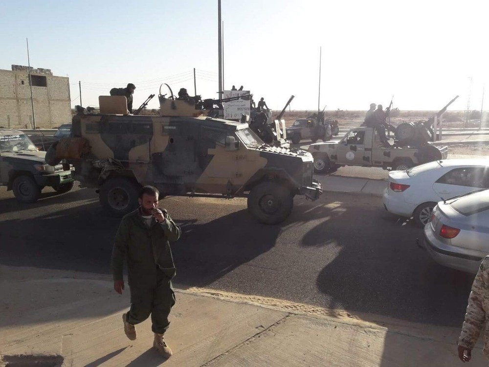 Lybia: Chiến tranh đường phố, LNA thiêu hủy hai xe tăng T-62 của GNA ở Tripoli