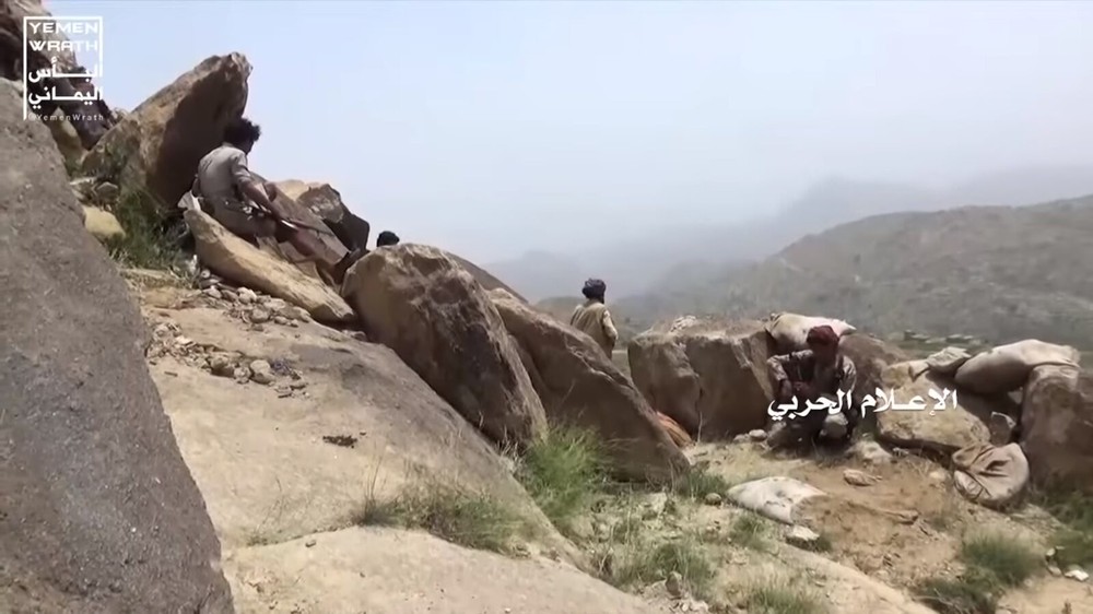 Bị quân Houthi đánh đau vùng biên giới, không quân Ả rập Xê út tiêu diệt một UAV ở Yemen