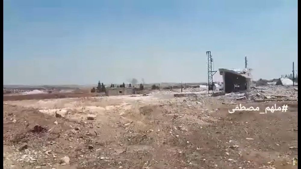Syria: Sư đoàn Tiger giải phóng 1 ngôi làng, đánh phá 2 thị trấn thánh chiến ở bắc Hama