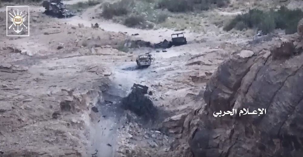 Houthi phá hủy loạt cơ giới quân sự ngay trên đất Ả rập Xê út
