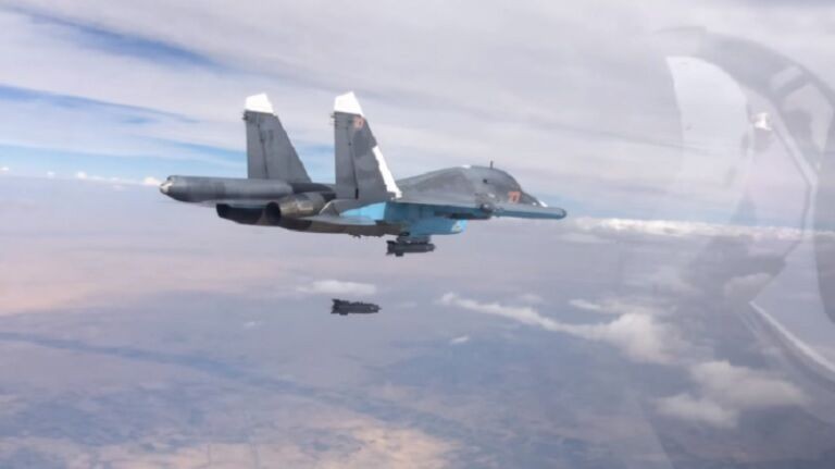 Không quân Nga tiếp tục không kích Idlib, Latakia sau lệnh ngừng bắn thất bại