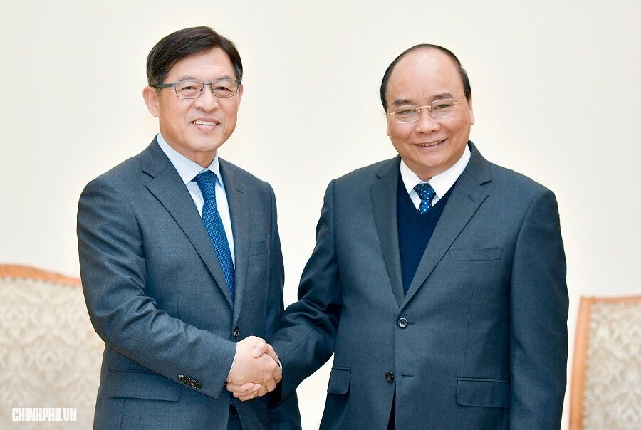 Thủ tướng: Samsung hãy đưa Việt Nam trở thành cứ điểm toàn cầu quan trọng nhất của tập đoàn