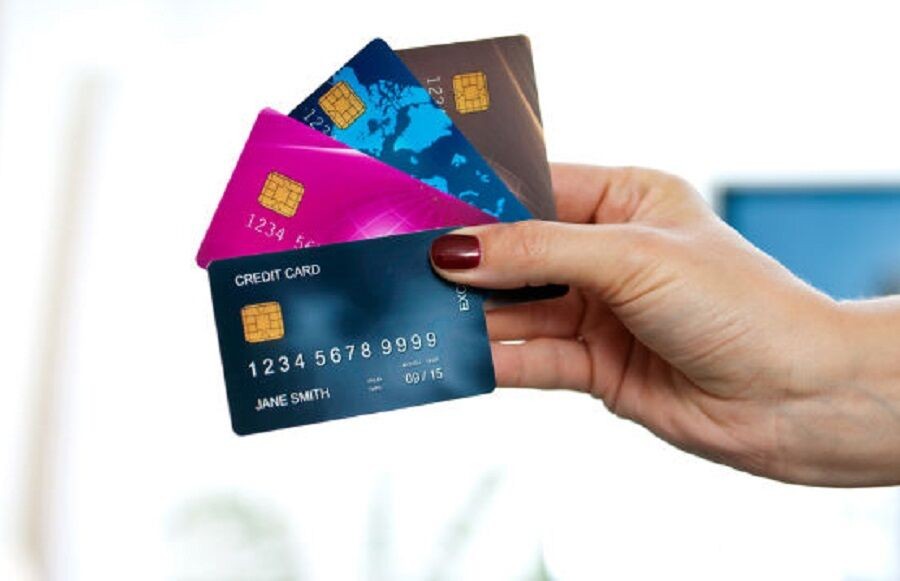 NHNN ngăn chặn quẹt thẻ tín dụng đổi tiền mặt để hưởng lãi suất 0%