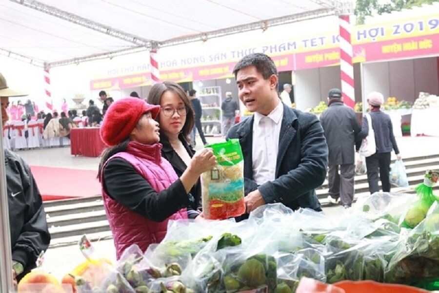 Hà Nội: Khai mạc hội chợ hàng hóa nông sản thực phẩm