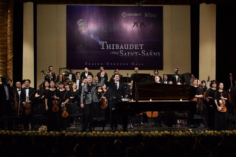Khán giả thủ đô say mê trong đêm nhạc “Thibaudet trình diễn Saint-Saëns” đầy cảm xúc