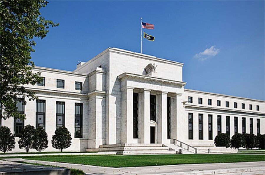 Fed cho rằng không cần phải nâng lãi suất hiện tại