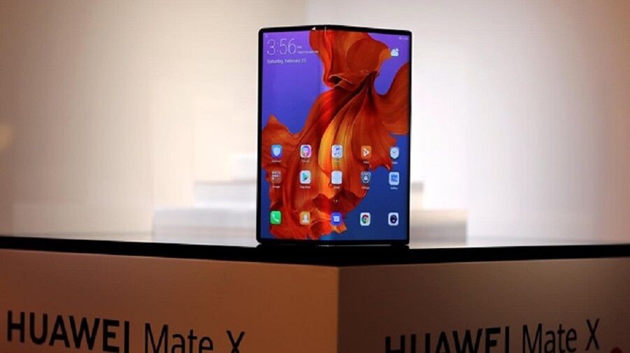 Điện thoại màn hình gập của Huawei khác gì với Samsung Galaxy Fold?