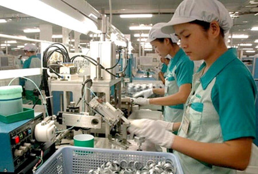 Hà Nội tăng cường hỗ trợ doanh nghiệp phát triển sản phẩm công nghiệp chủ lực