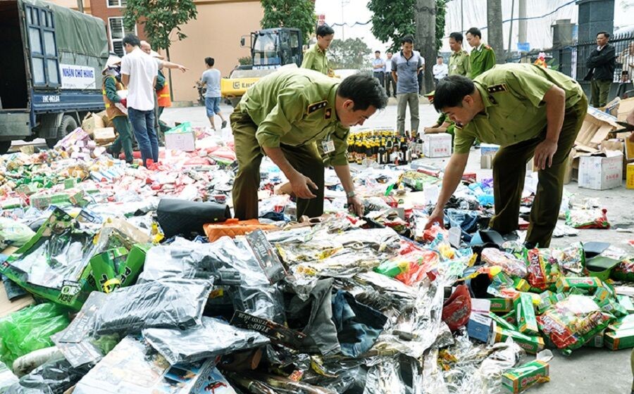 Hà Nội: Xử lý hơn 1.300 vụ buôn lậu, gian lận thương mại trong tháng 4