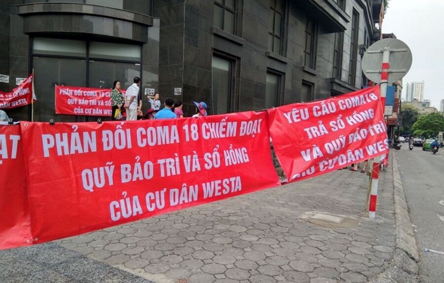 5 năm không sổ đỏ, cư dân Westa căng băng rôn phản đối COMA18